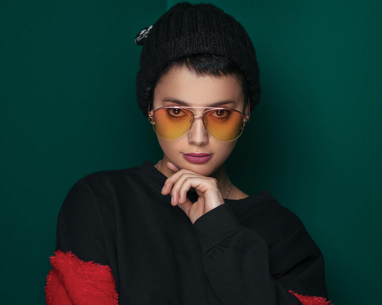The Ultimate Guide to Eyewear Trends in 2025